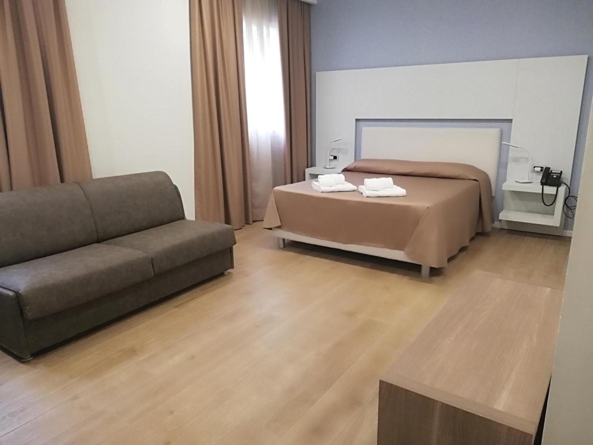 La Porta Del Sole Hotel & Village Сан Фердинандо Екстериор снимка