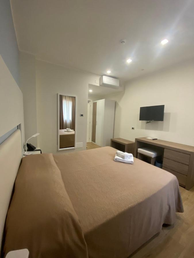 La Porta Del Sole Hotel & Village Сан Фердинандо Екстериор снимка