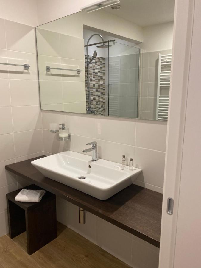 La Porta Del Sole Hotel & Village Сан Фердинандо Екстериор снимка